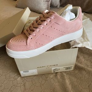 NIB Marc Fisher LTD pink suede Hayley Sneaker